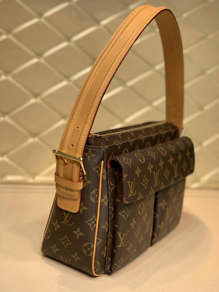 L0vis Vvtt0n Monogram Canvas Totes M45468