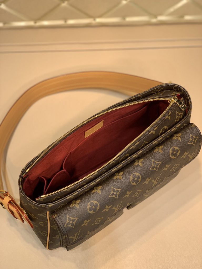 L0vis Vvtt0n Monogram Canvas Totes M45468