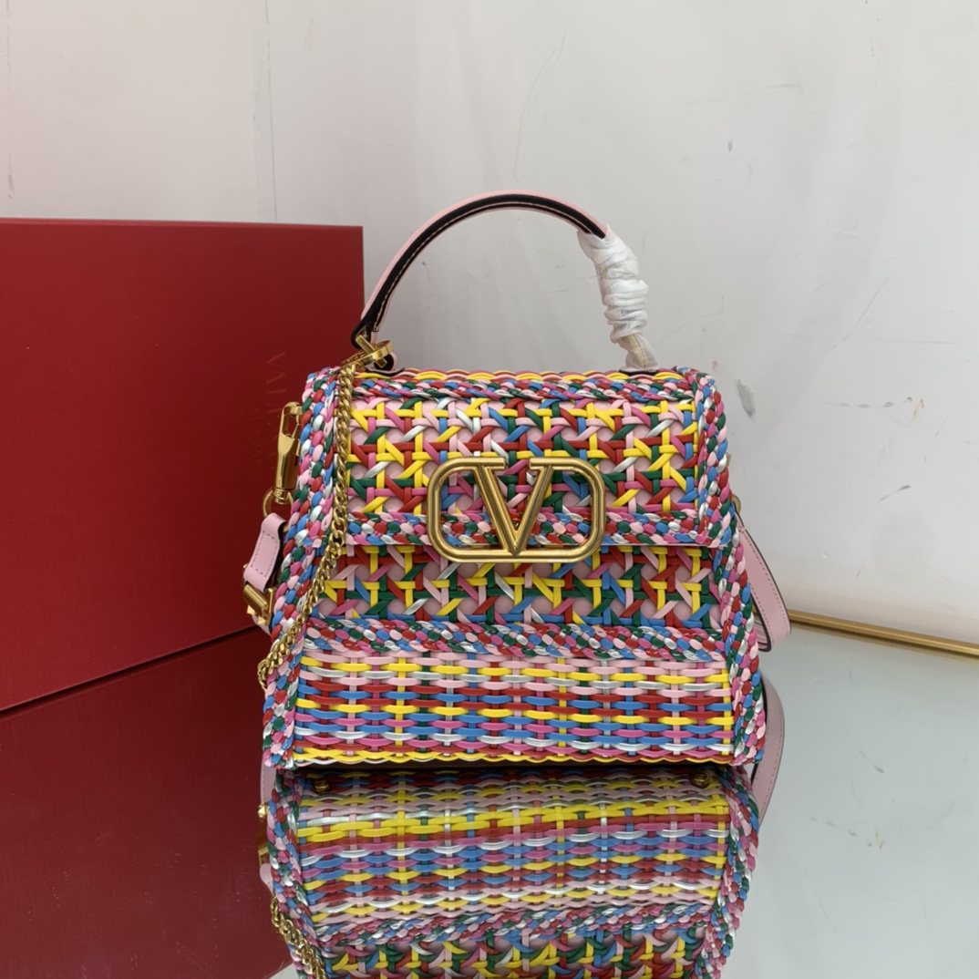 Va1e*ntin0 Garavani Pink Small VSling Tote Bag 22cm
