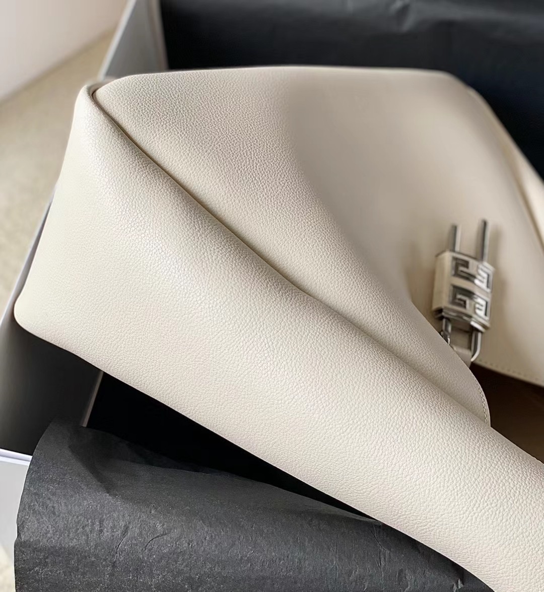 Givenchy G-Hobo Shoulder Bag WHite 31cm