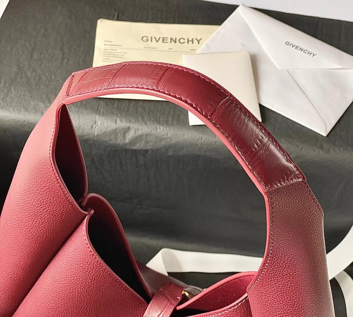 Givenchy G-Hobo Shoulder Bag Claret 31cm