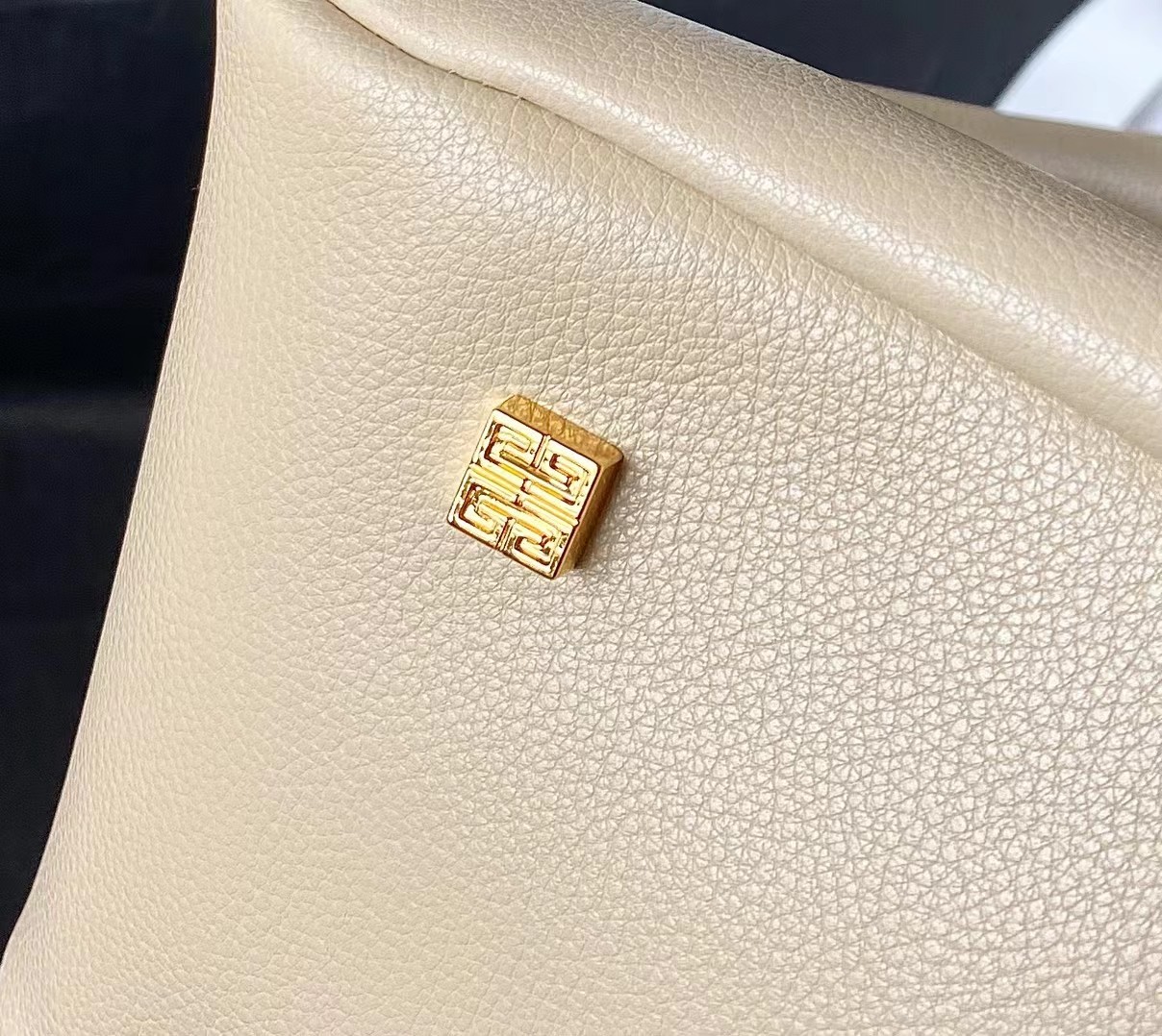 Givenchy G-Hobo Shoulder Bag Beige 31cm