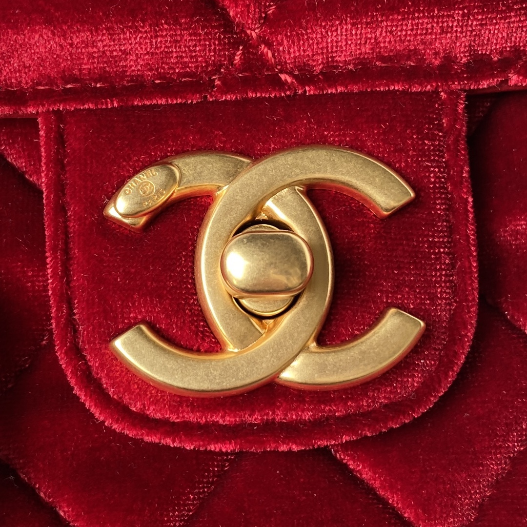 Ch**el Flap Bag Velvet Red 20cm