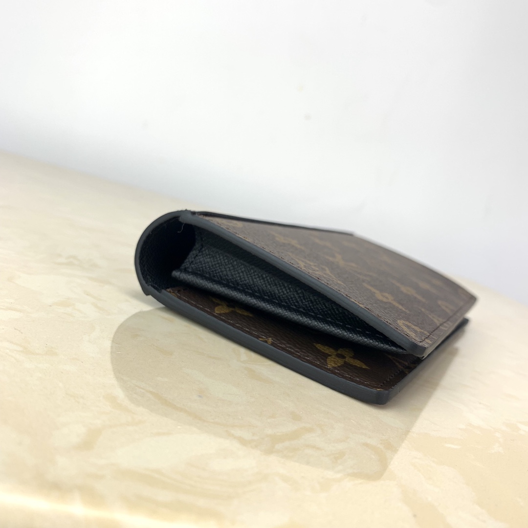 L0vis Vvtt0n Monogram Macassar Clutch M69410