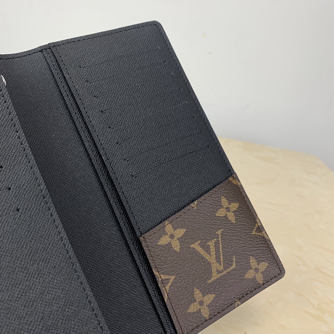 L0vis Vvtt0n Monogram Macassar Clutch M69410