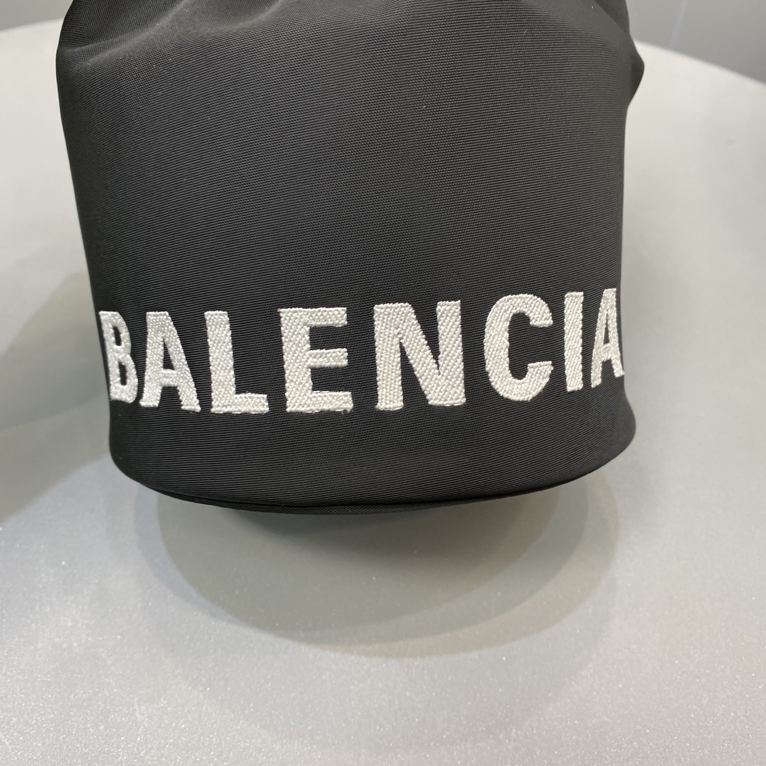 Ba1en*iaga Bucket Bag Black