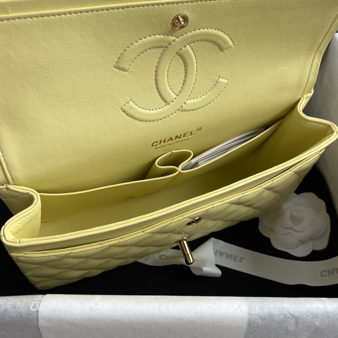 Ch**el Flap Lambskin Bag Medium A01112