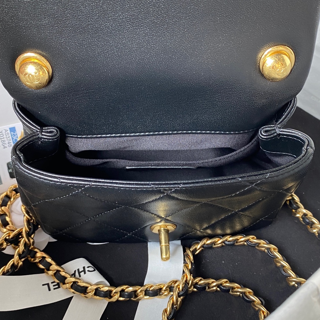 Ch**el Flap Bag Black AS1160 17cm