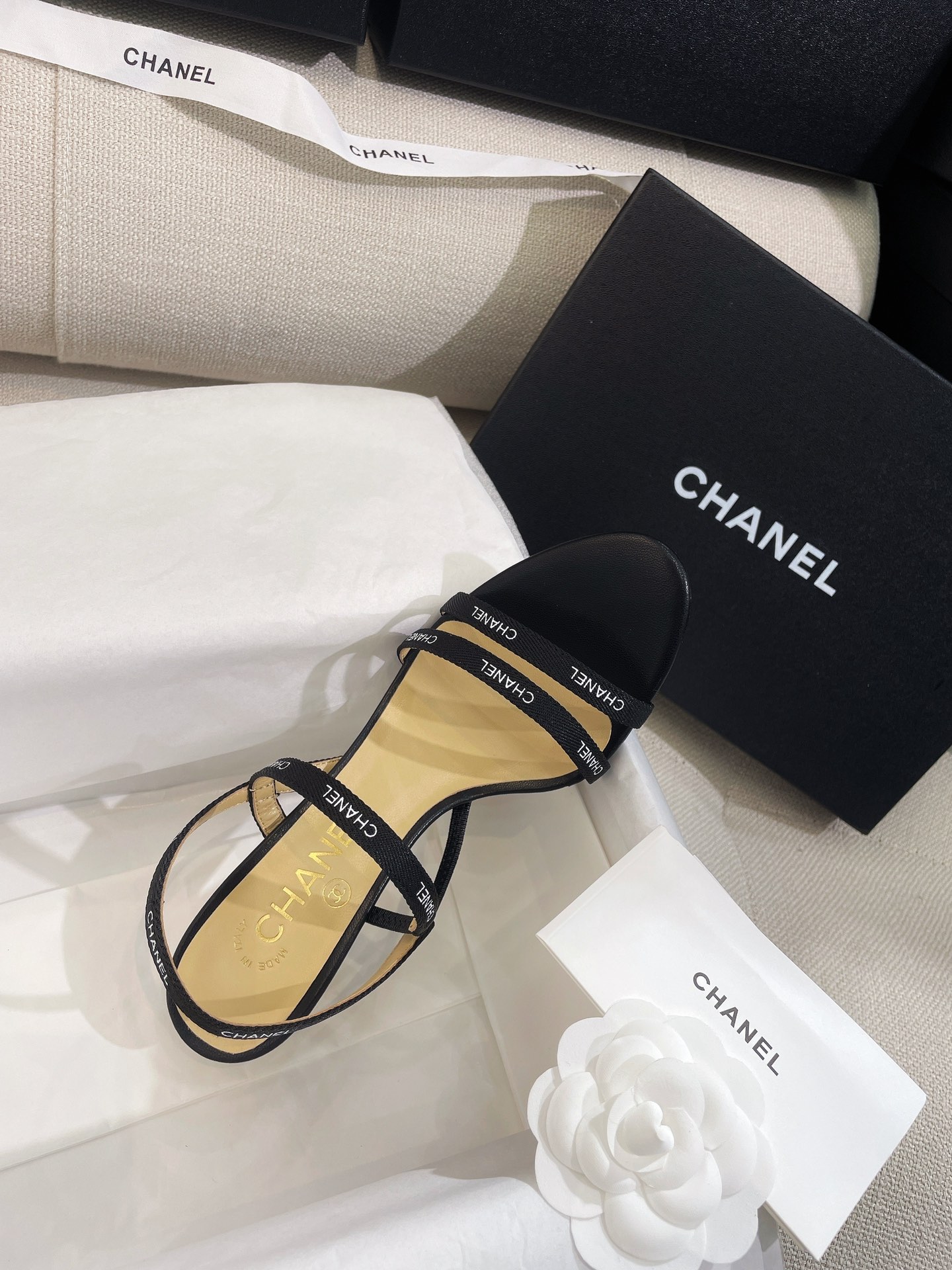 Ch**el Heels 03