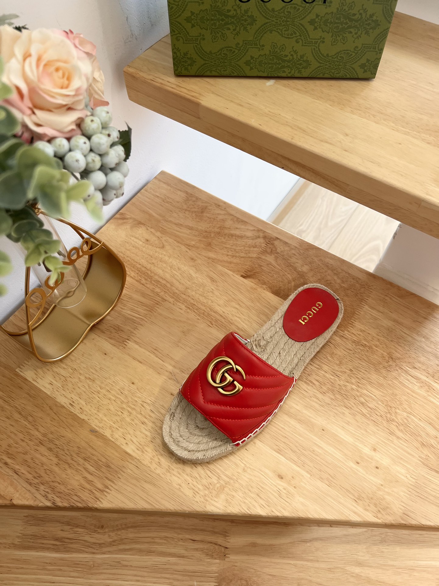 Gvc*1 Espadrille Slippers Red