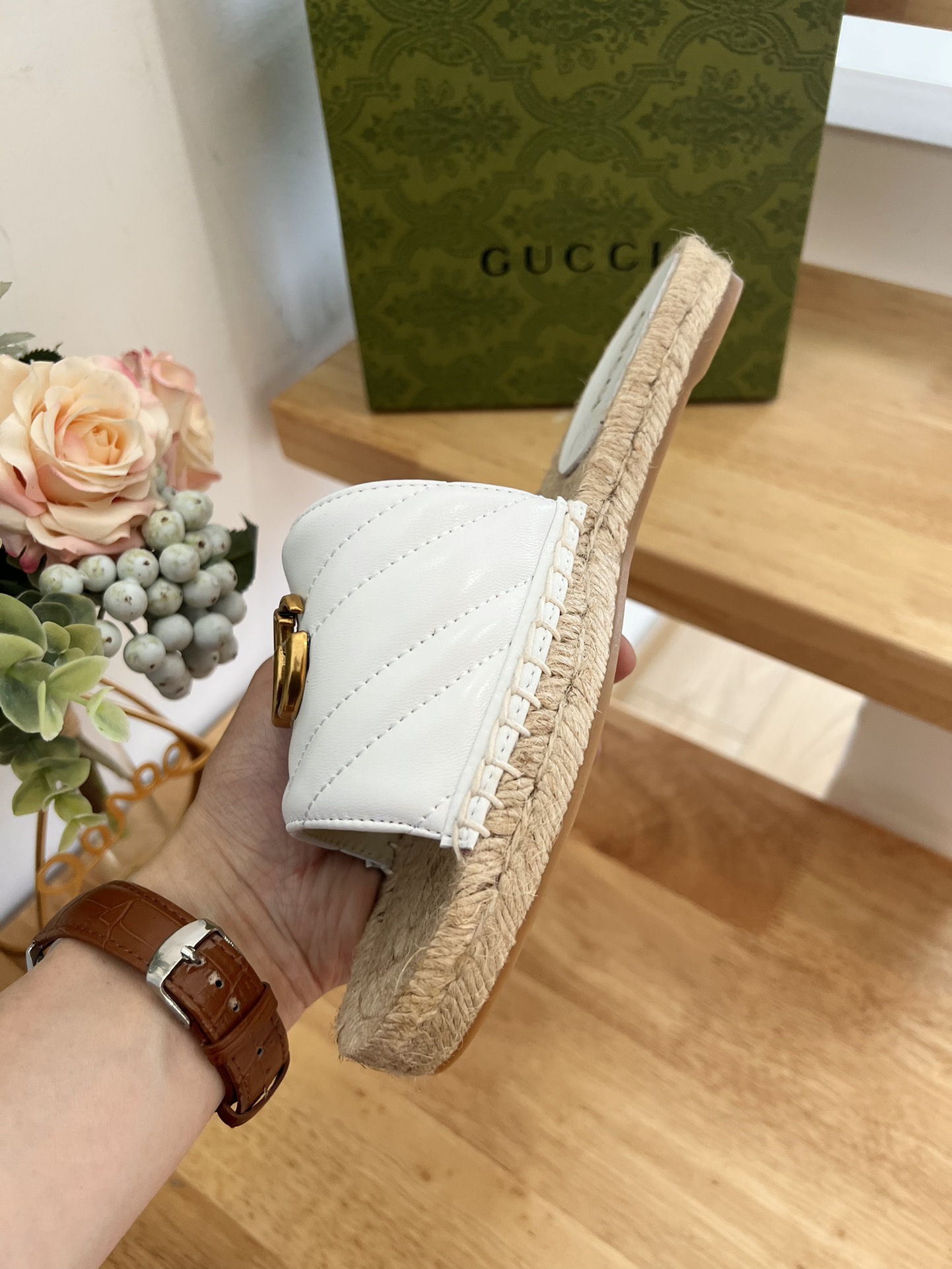 Gvc*1 Espadrille Slippers White