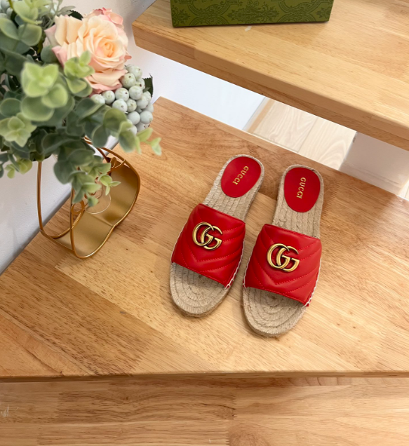 Gvc*1 Espadrille Slippers Red
