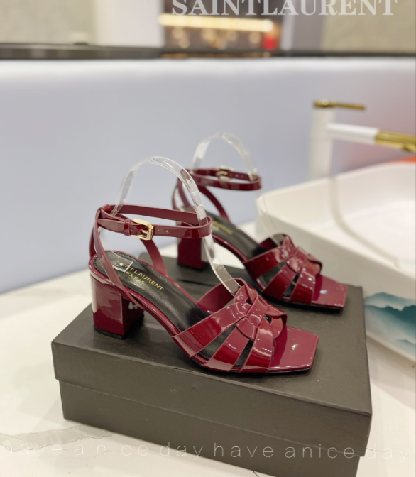 Y51 Heels Claret
