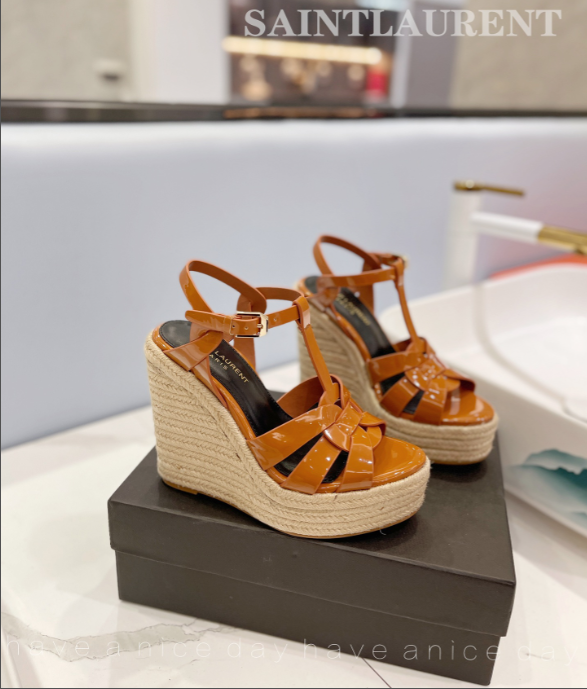 Y51 Espadrille Wedge Sandals Brown