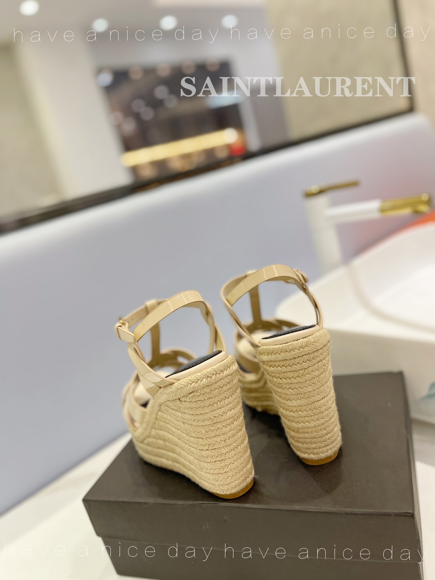 Y51 Espadrille Wedge Sandals Beige