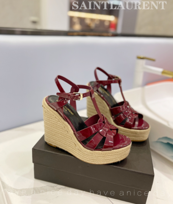 Y51 Espadrille Wedge Sandals Claret