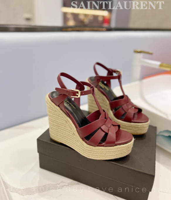 Y51 Espadrille Wedge Sandals Matte Claret