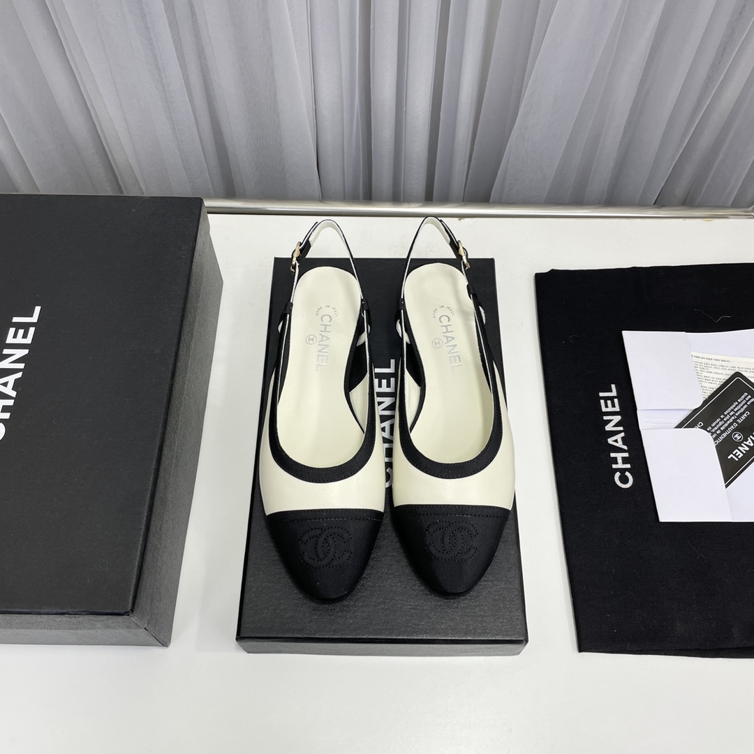 Ch**el Loafer