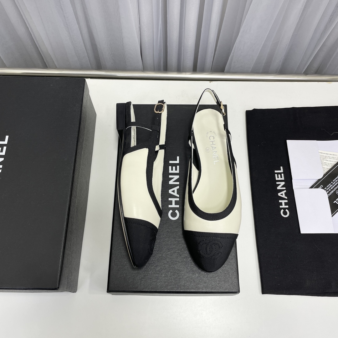 Ch**el Loafer