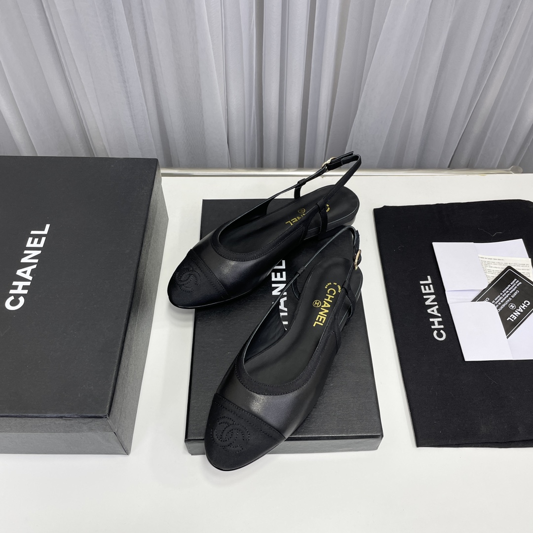 Ch**el Loafer Black