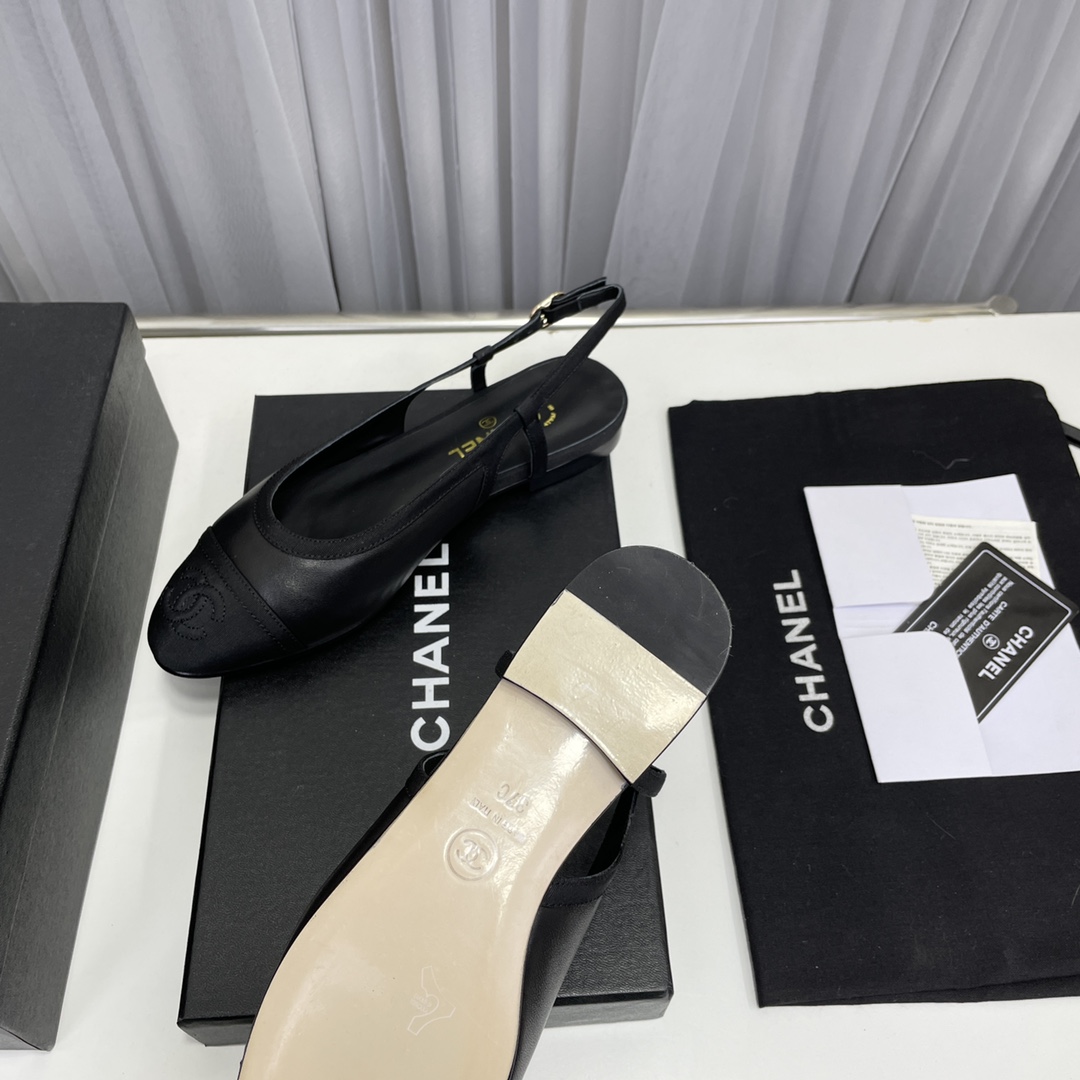 Ch**el Loafer Black