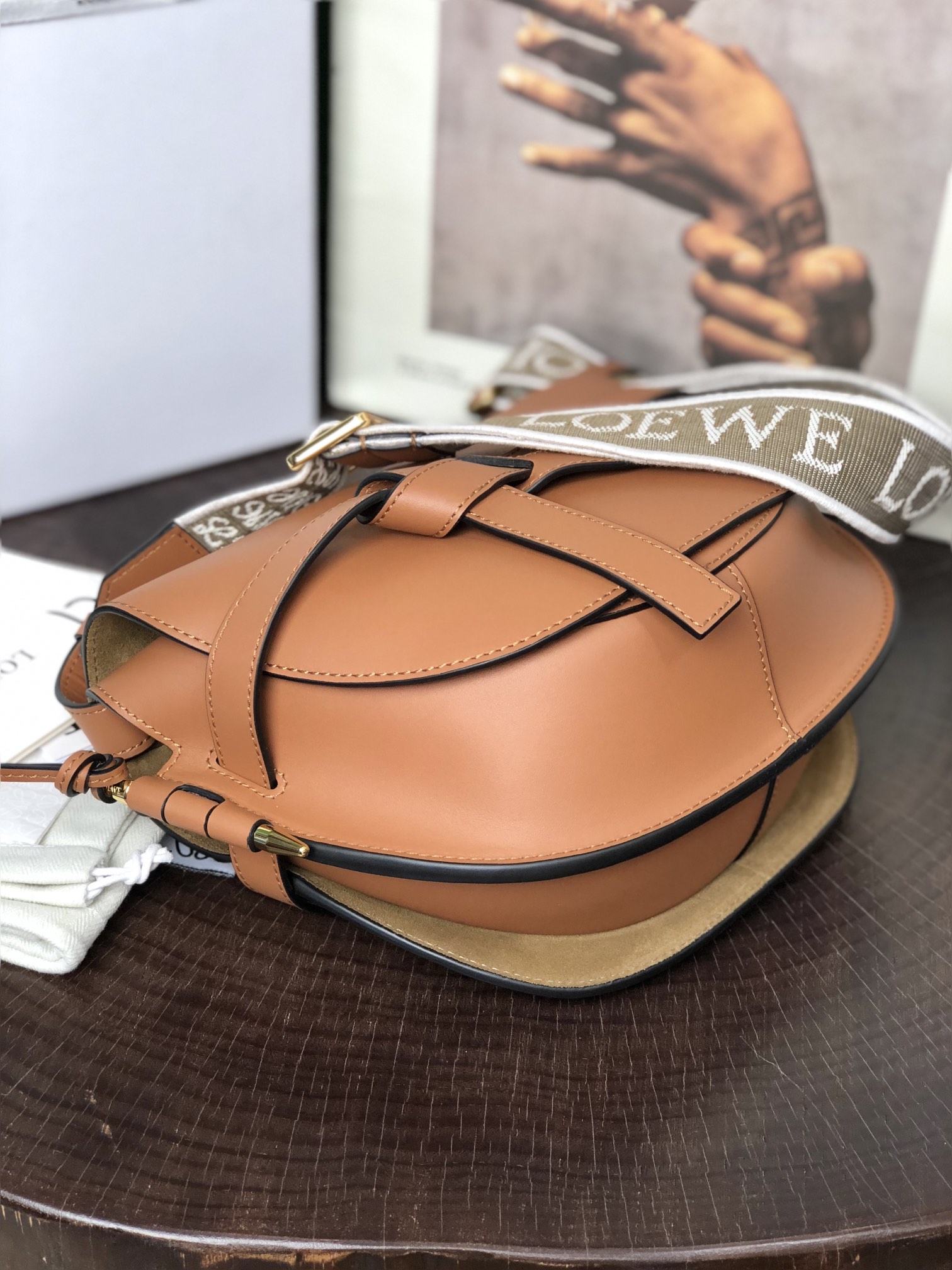 L0ew* Gate Shoulder Bag Brown