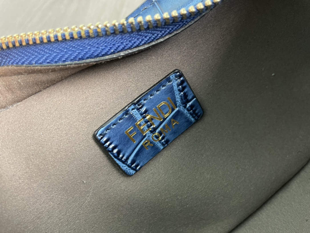 F**di O-Lock Swing Bags Blue
