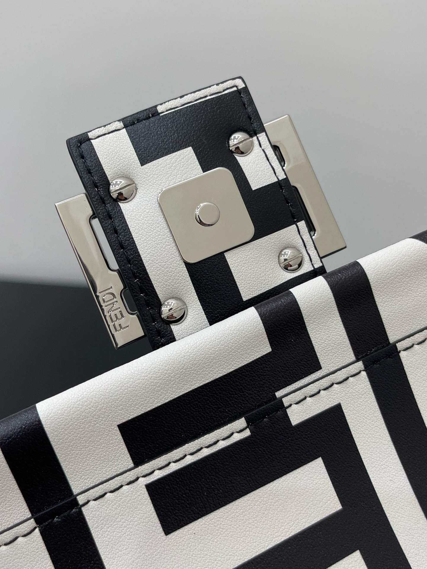 F**di Baguette Roma Bag