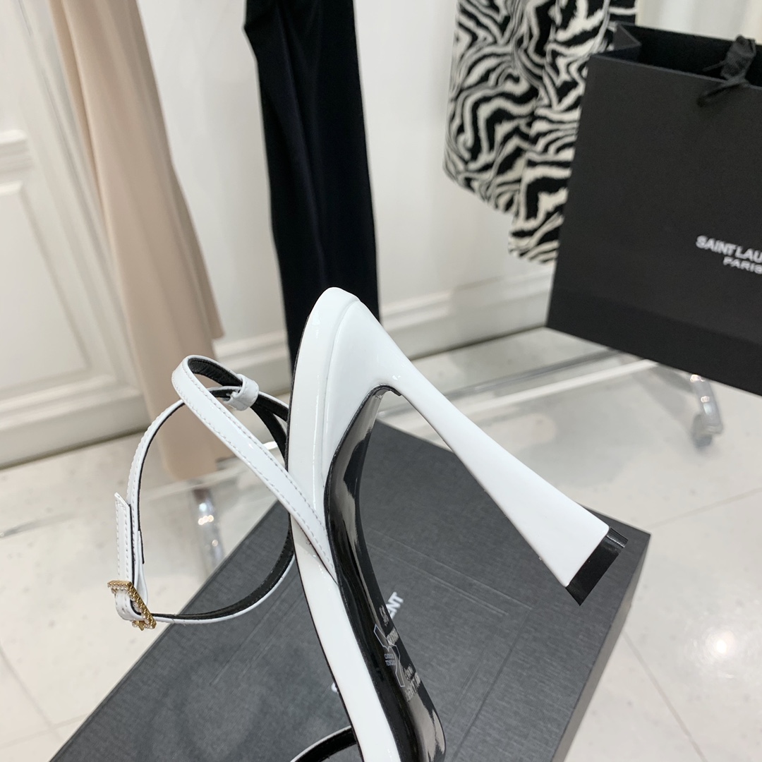 Y51 Claude Patent Leather Heels White