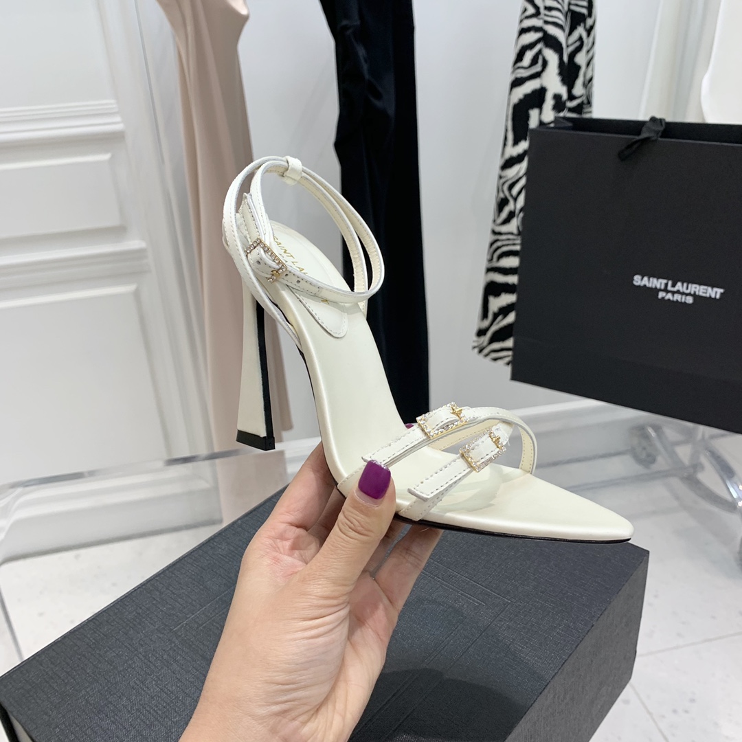 Y51 Claude Leather Heels Cream