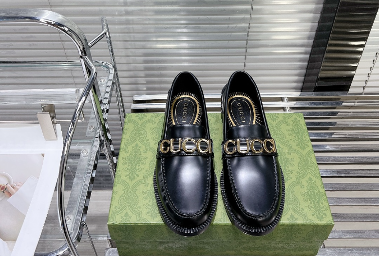 Gvc*1 Women's Leather Loafers Black