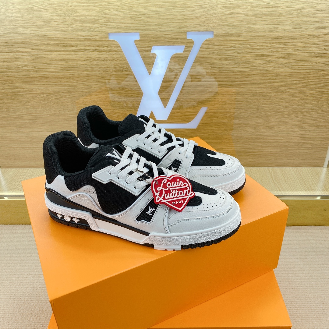 L0vis Vvtt0n Trainer Sneakers Black White