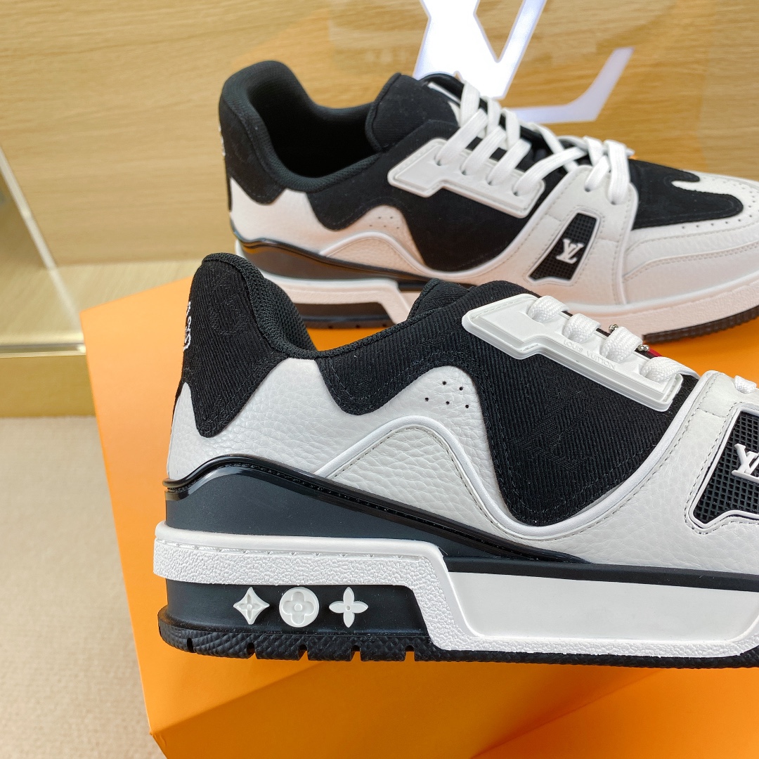 L0vis Vvtt0n Trainer Sneakers Black White