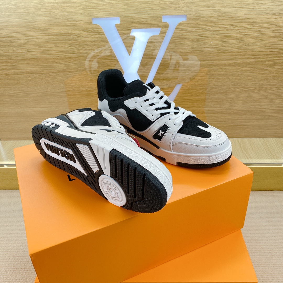 L0vis Vvtt0n Trainer Sneakers Black White