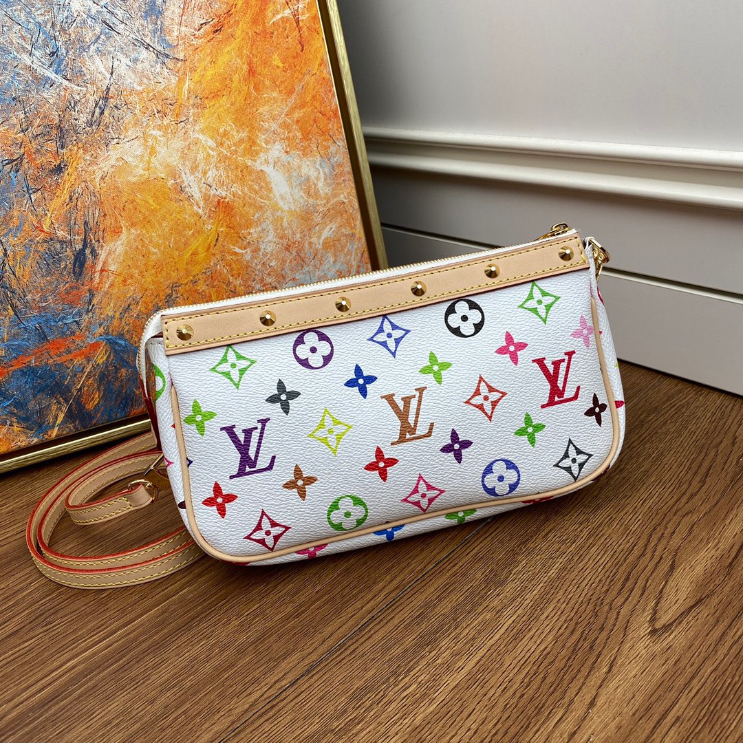 L0vis Vvtt0n Pochette Accessoires White M92649