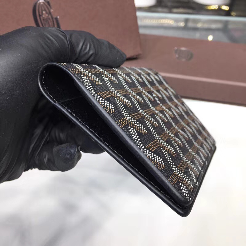 G09ard Passport Cover 120811G