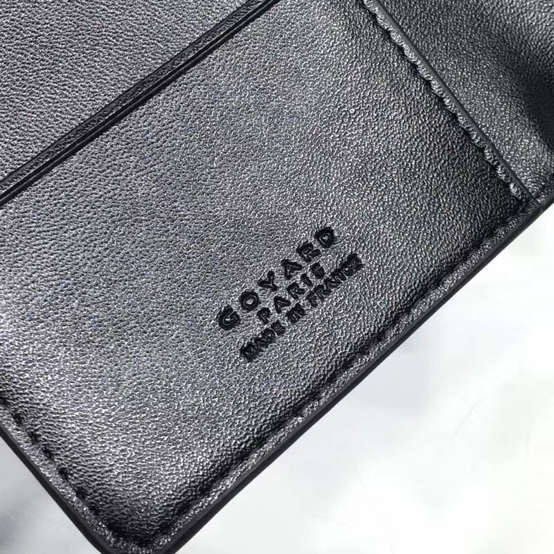 G09ard Passport Cover 120811G