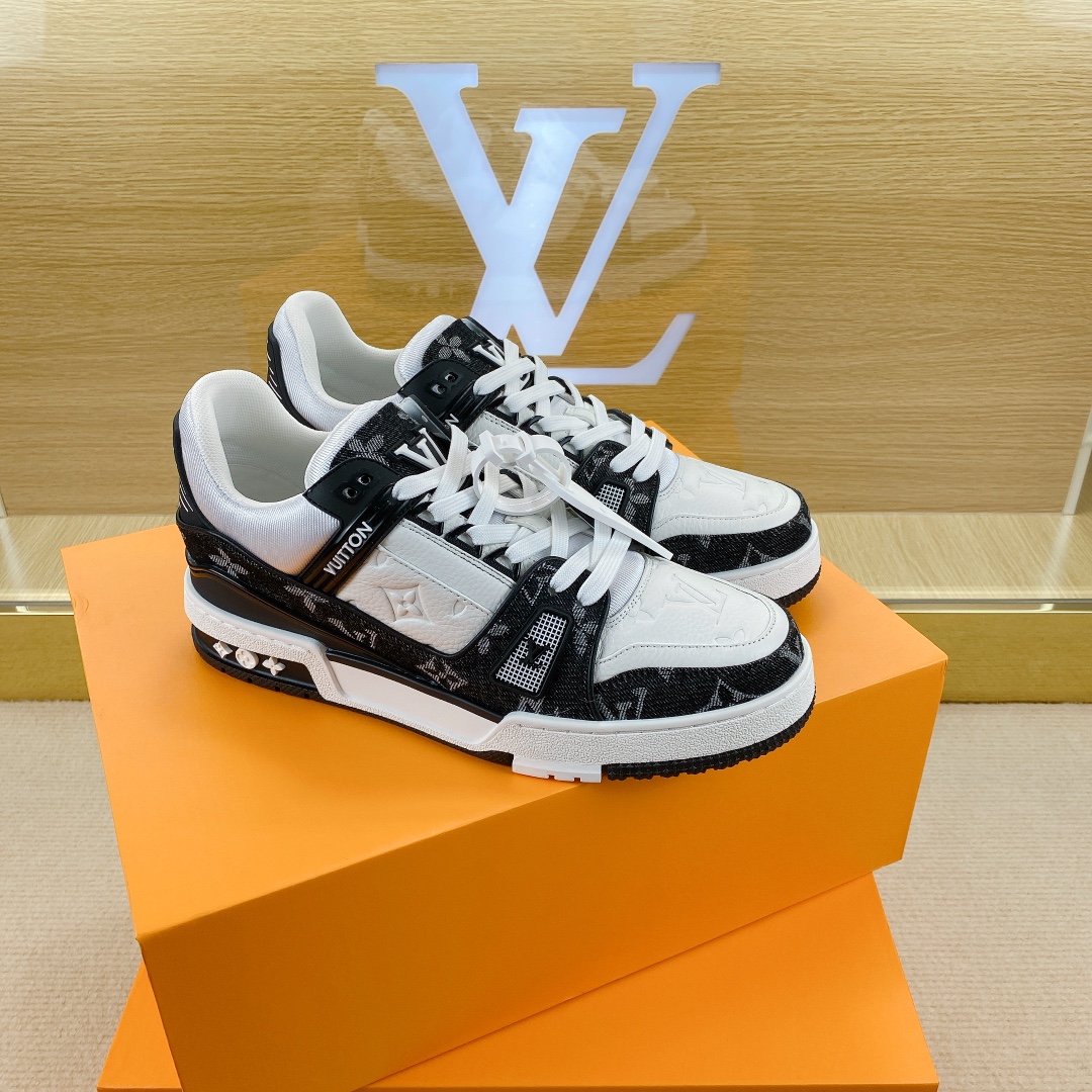 L0vis Vvtt0n Trainer Sneakers Black