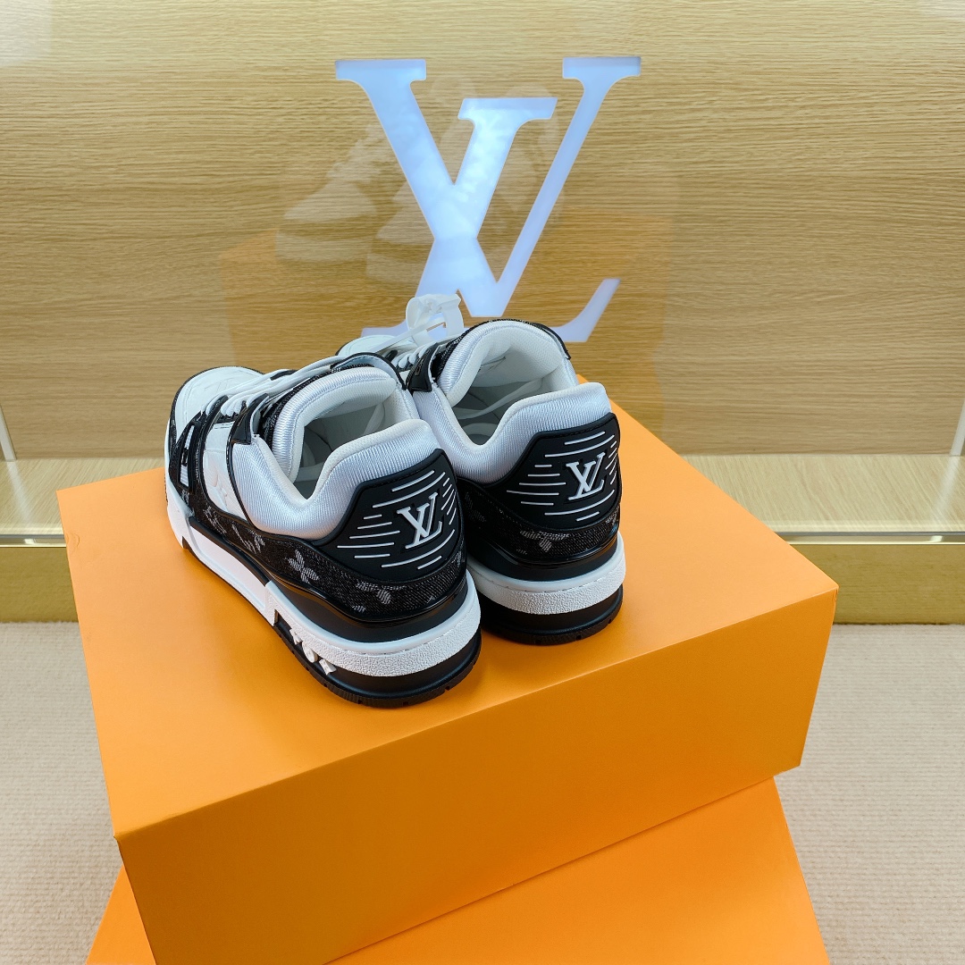 L0vis Vvtt0n Trainer Sneakers Black