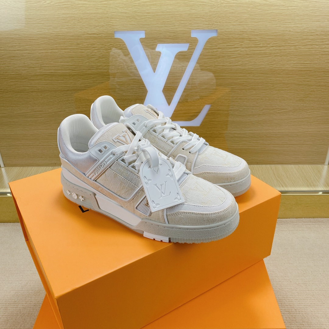 L0vis Vvtt0n Trainer Sneakers