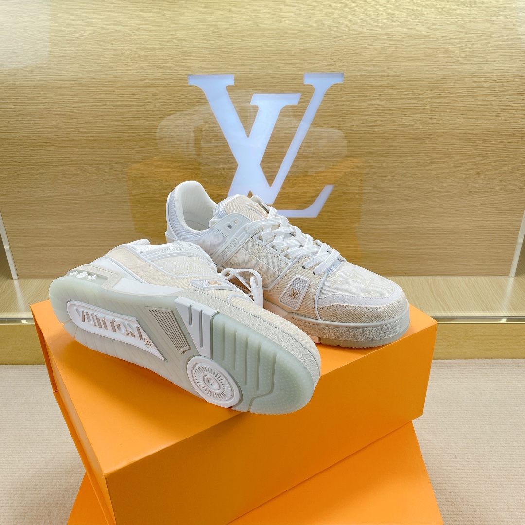 L0vis Vvtt0n Trainer Sneakers