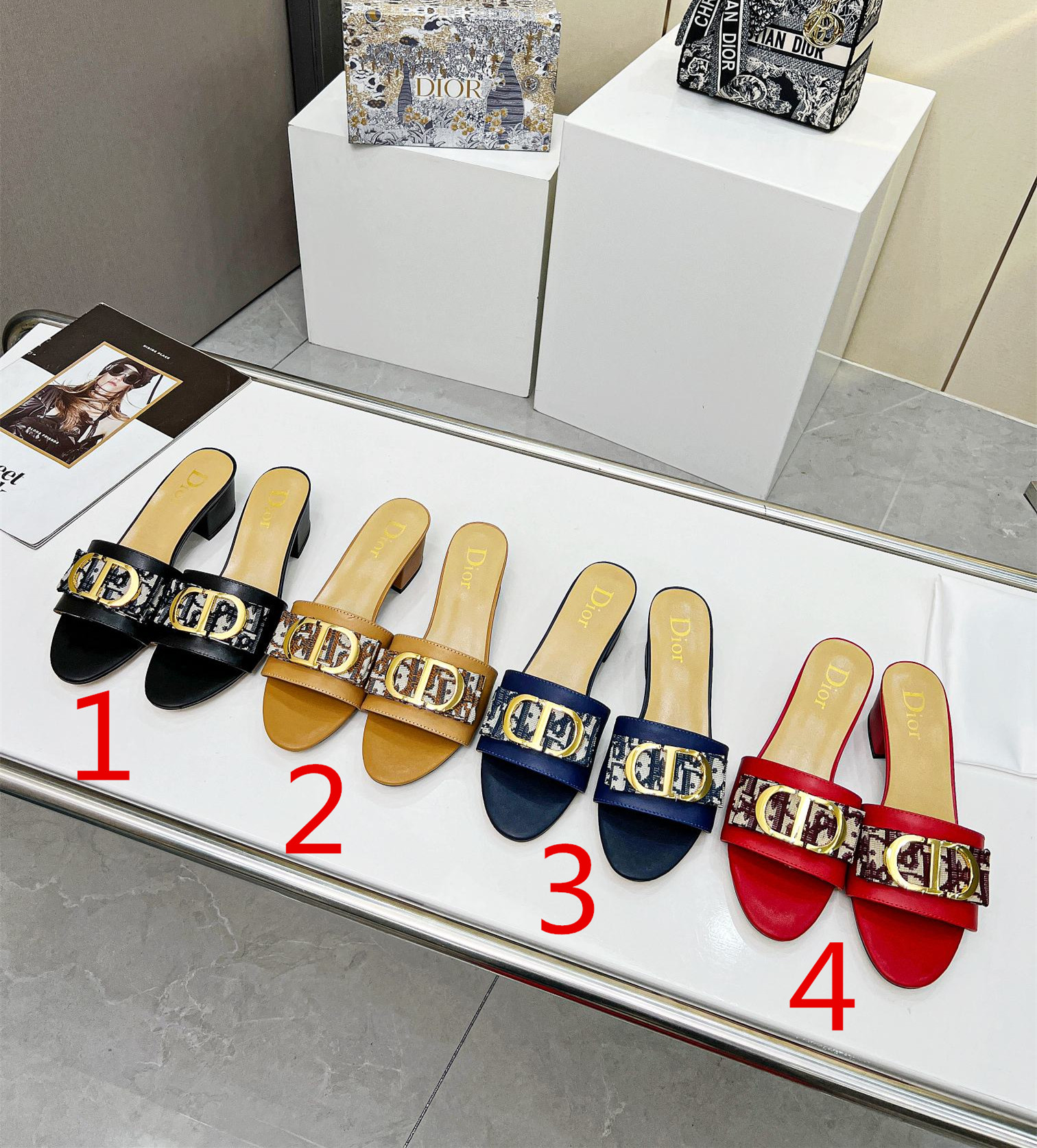 D10r Slippers Sandals Heels