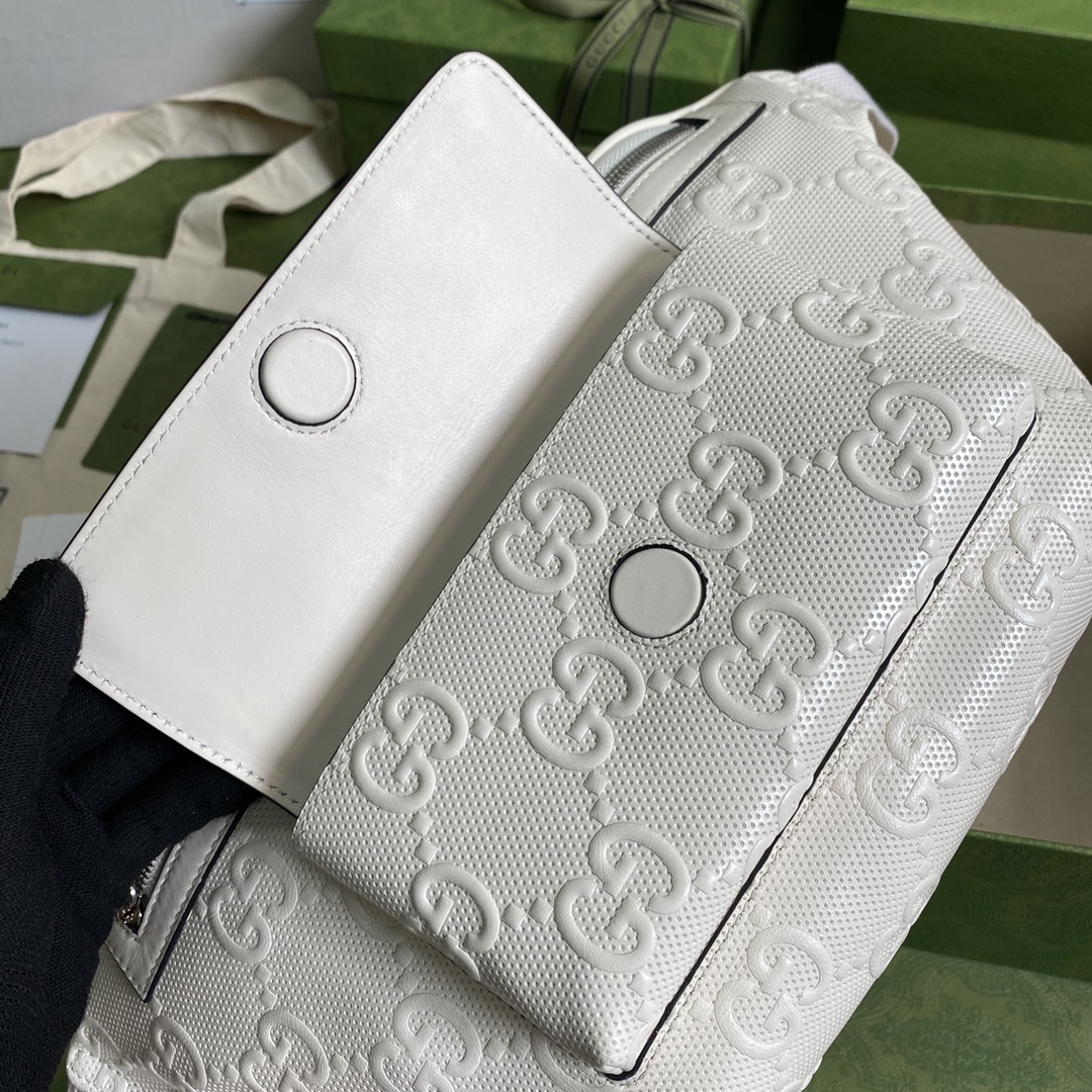 Gvc*1 GG Embossed Belt Bag White