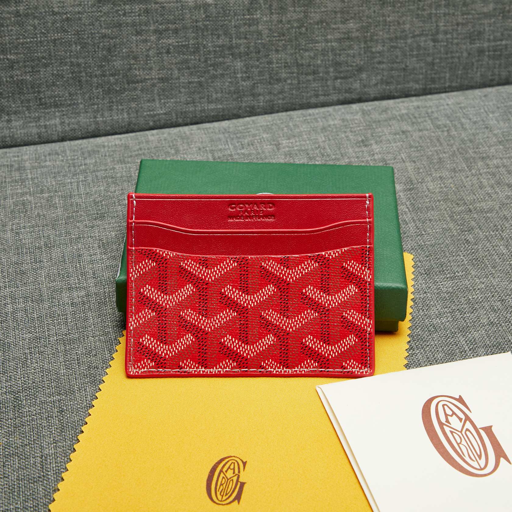 G09ard Wallet Red