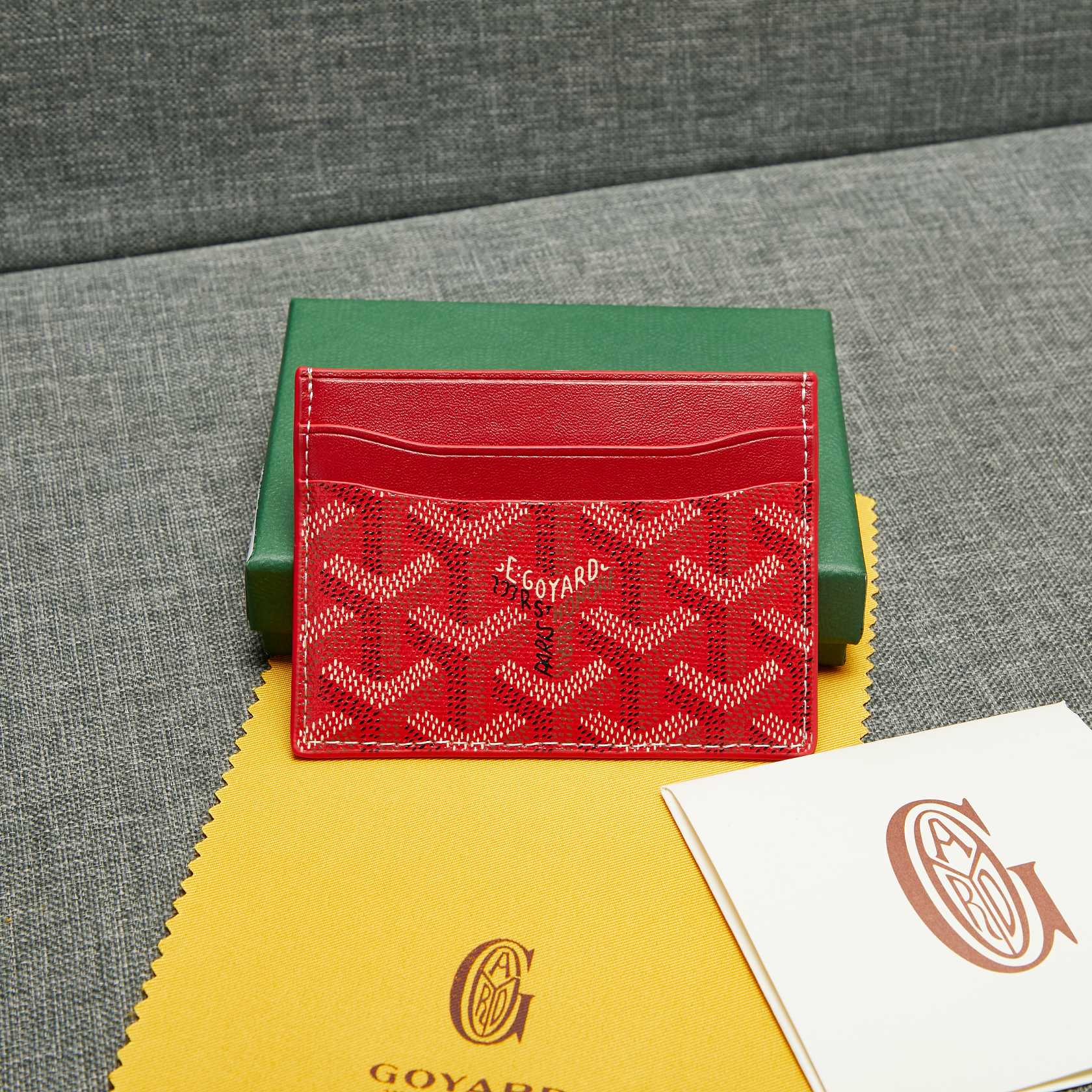 G09ard Wallet Red