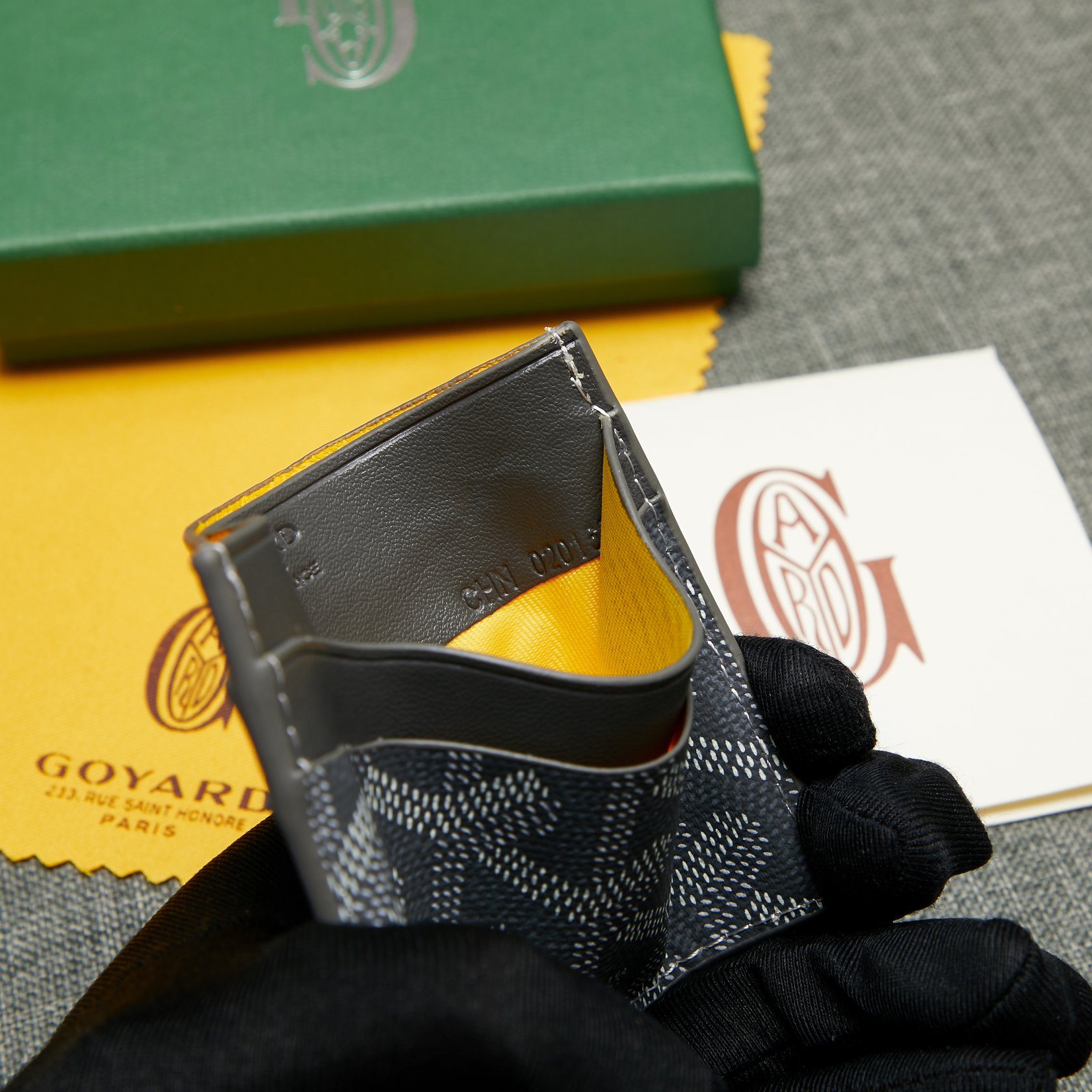 G09ard Wallet Grey