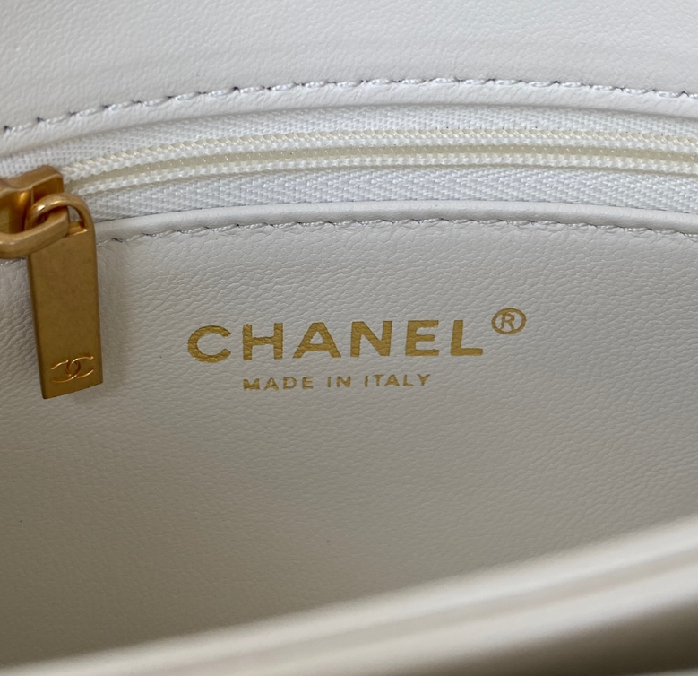 Ch**el Shoulder Bag AS3386 22cm