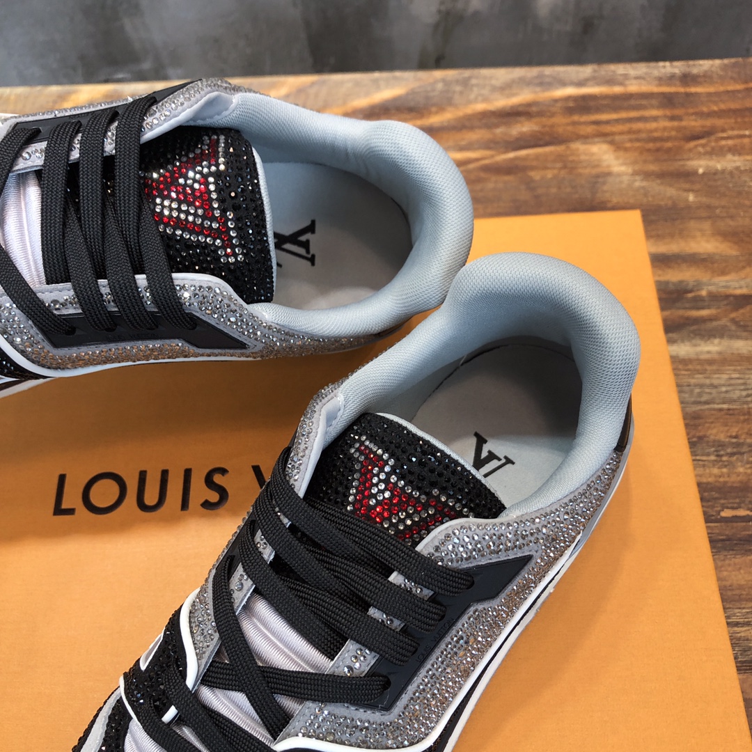 L0vis Vvtt0n Sneaker Black Grey Crystal