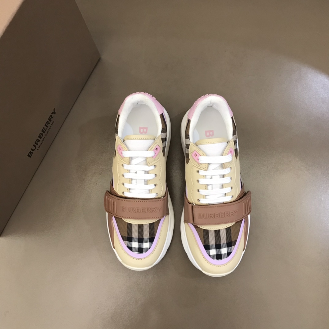 Bv*b*rry Sneakers 01