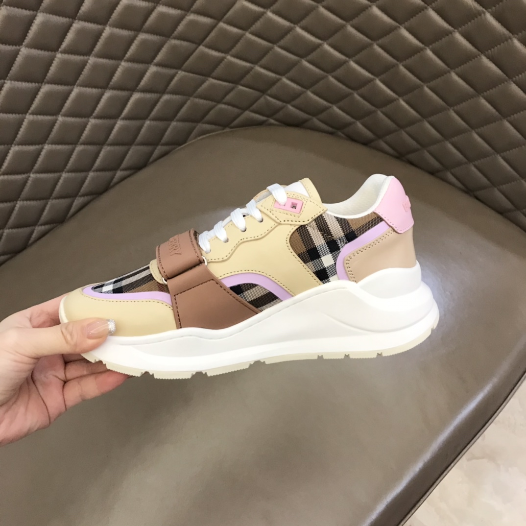 Bv*b*rry Sneakers 01